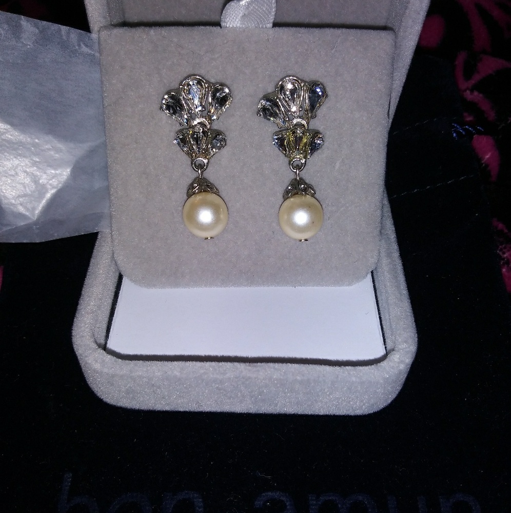 Ben-Amun Fine Crystal & Pearl In Silver Dita Drop